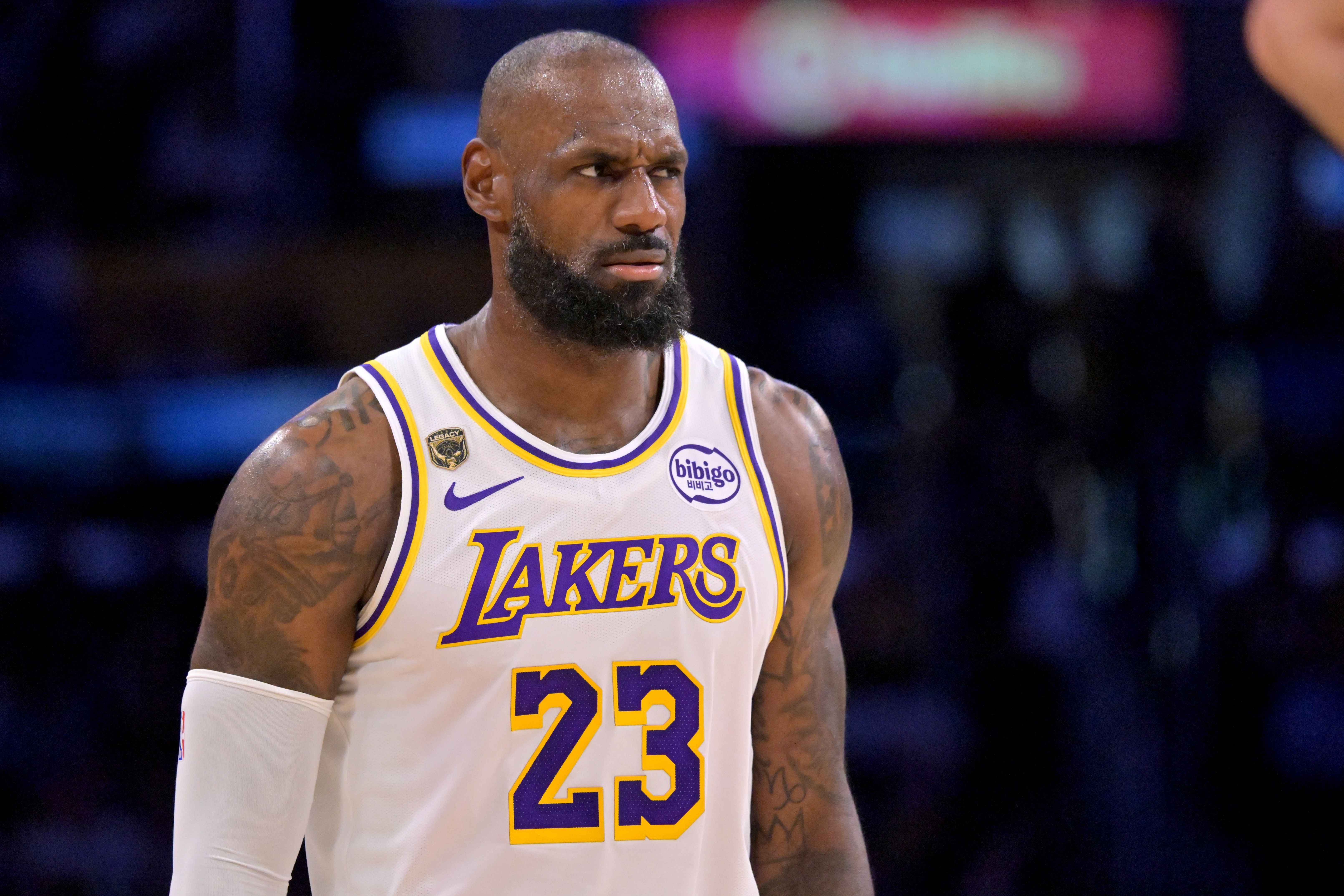 Windhorst：詹姆斯核心圈子极窄，自由球员去向无确切消息