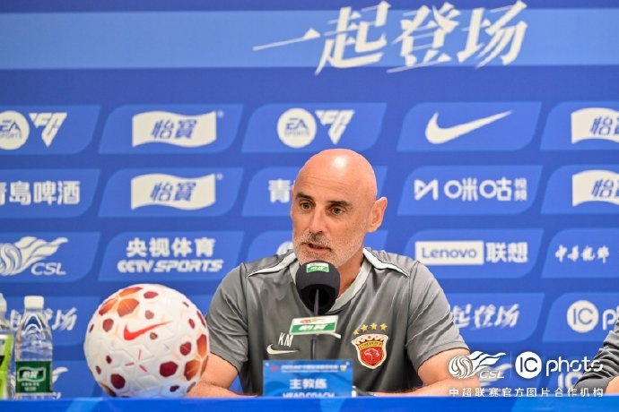 穆斯卡特:年轻球员涌现有益 海港客场挑战铜梁龙 穆斯卡特:年轻球员涌现有益 海港客场挑战铜梁龙
