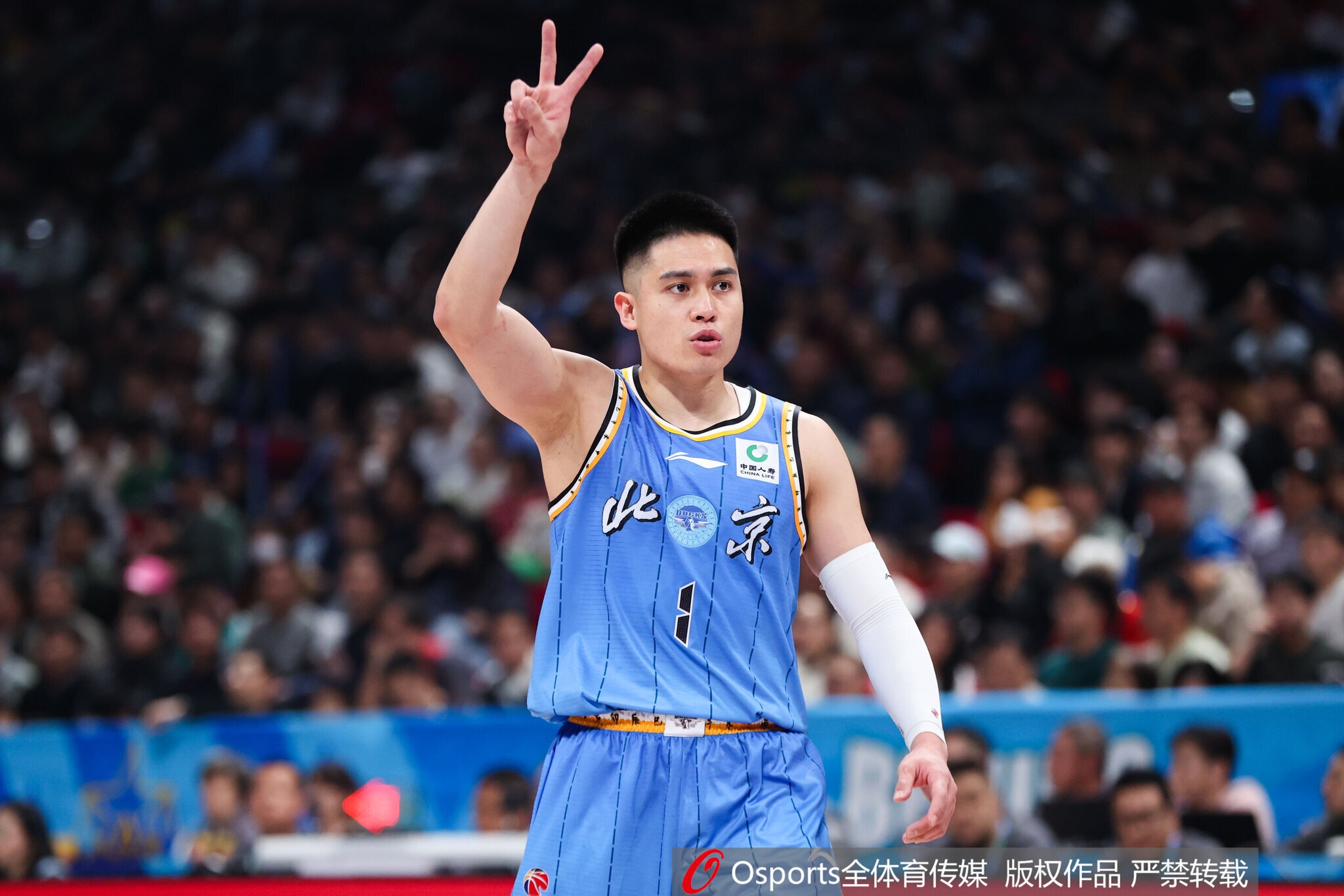 李永瀚随队雅安确认续约 陈盈骏续约形势乐观 李永瀚随队雅安确认续约 陈盈骏续约形势乐观